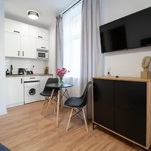 https://apartamenty-slowackiego-16.poznan-hotels.com